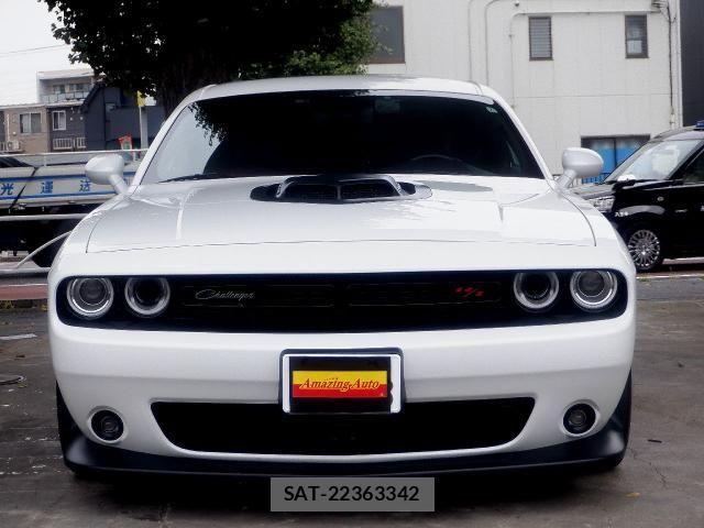 Dodge CHALLENGER 2020-04 8666070-2