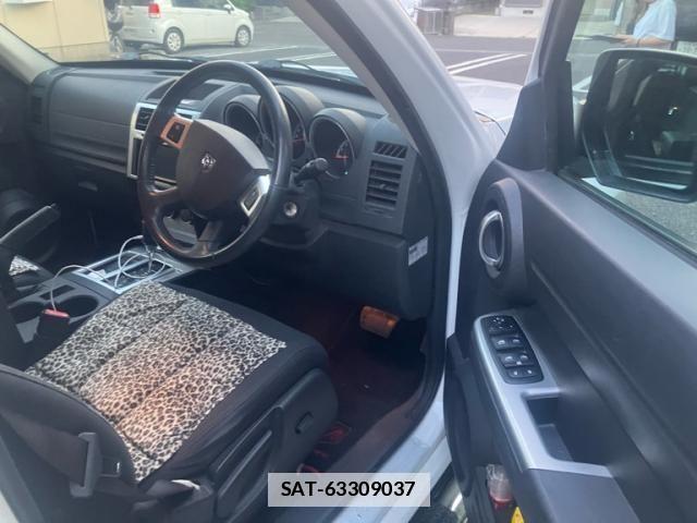 Dodge NITRO 2011-07 7058341-13