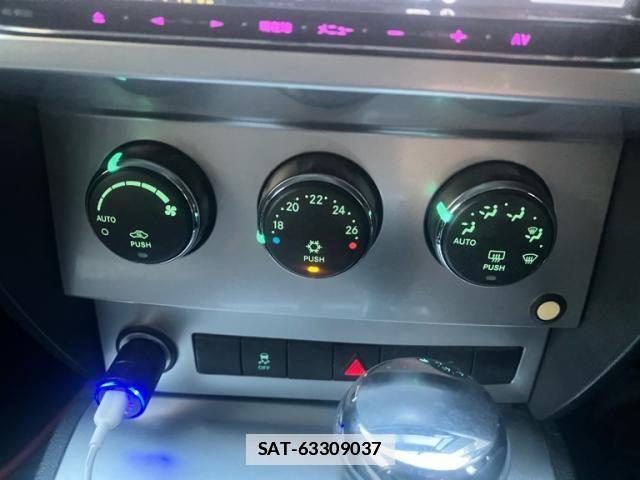Dodge NITRO 2011-07 7058341-21