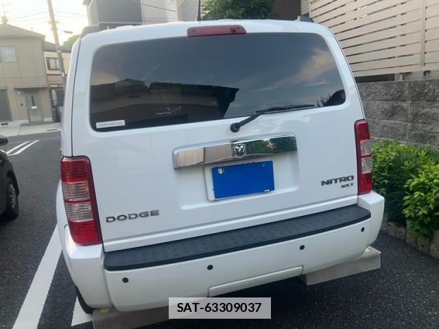 Dodge NITRO 2011-07 7058341-3