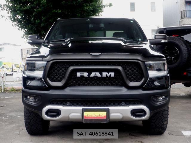Dodge RAM 2022-04 8098959-2
