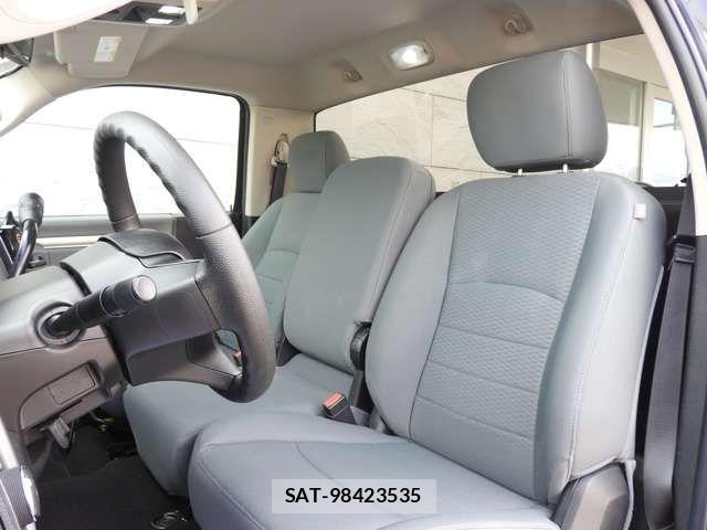 Dodge RAM 2014-10 8658816-11