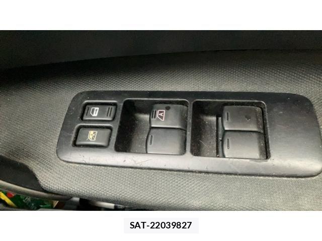Nissan DUALIS 2010-09 7217733-19