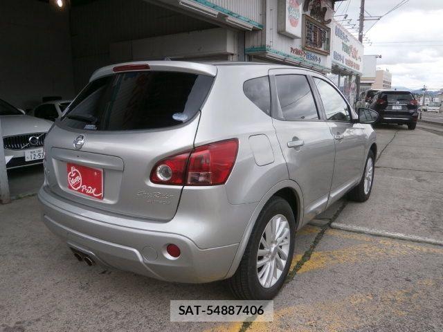 Nissan DUALIS 2009-09 7454057-2