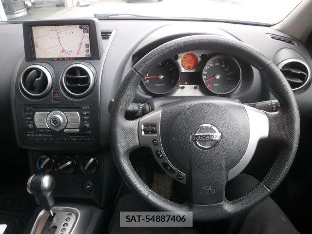 Nissan DUALIS 2009-09 7454057-3