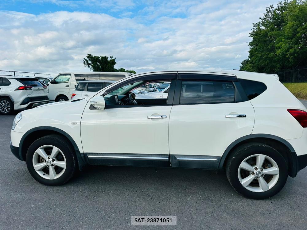Nissan DUALIS 2013 7201397-1