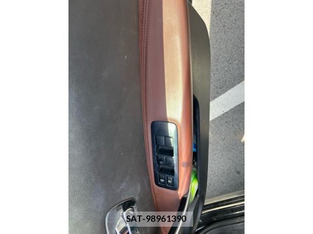 Nissan DUALIS 2009-07 7784464-13
