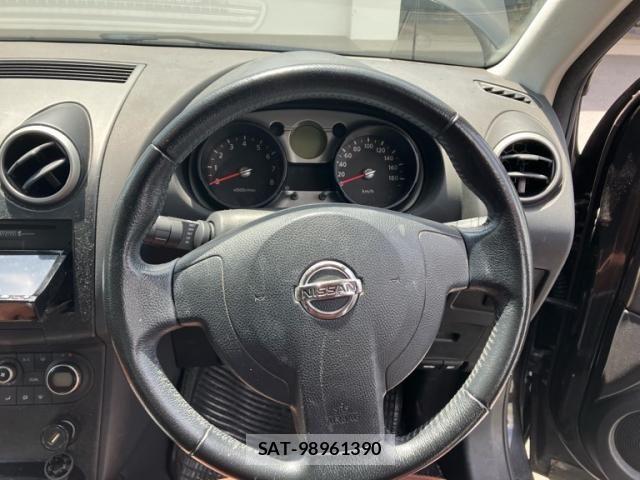 Nissan DUALIS 2009-07 7784464-18