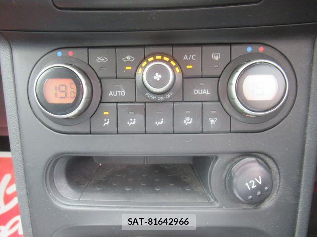 Nissan DUALIS 2012-03 8365666-21
