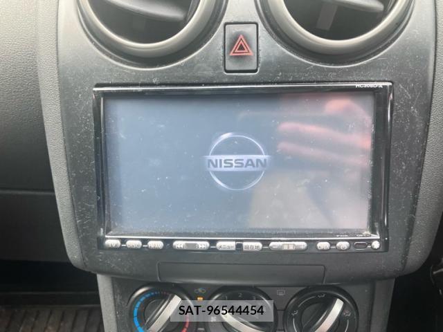 Nissan DUALIS 2009-02 8412112-19