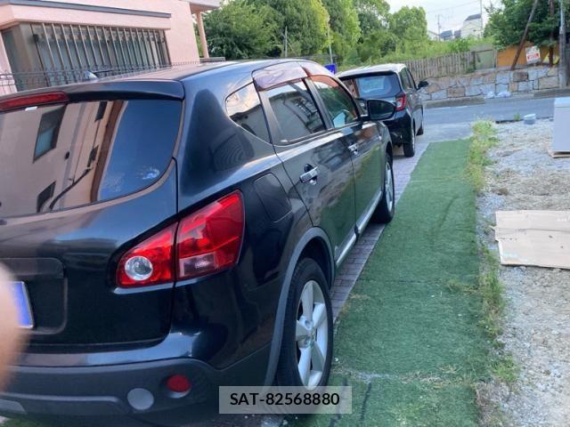 Nissan DUALIS 2013-07 8412113-2