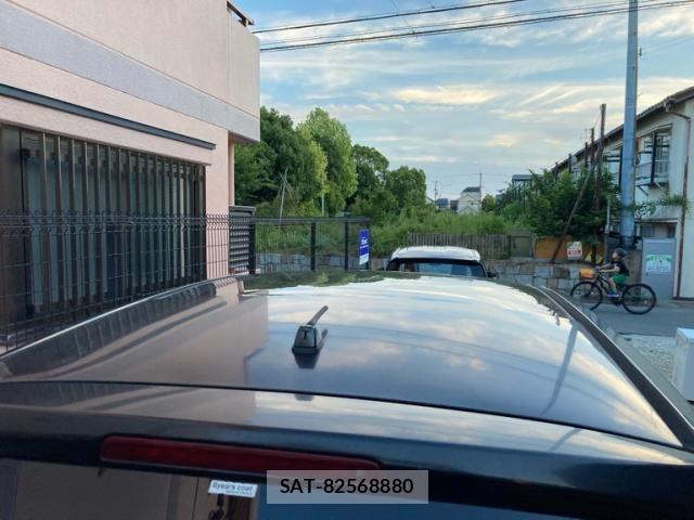 Nissan DUALIS 2013-07 8412113-3