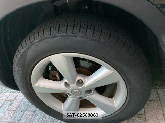 Nissan DUALIS 2013-07 8412113-7