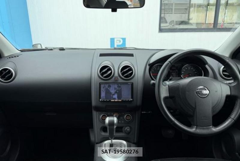 Nissan DUALIS 2013-07 8654875-11
