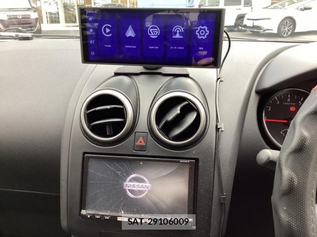 Nissan DUALIS 2014-02 8658817-9