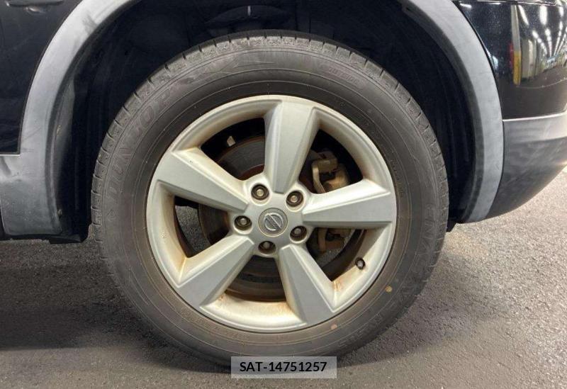 Nissan DUALIS 2012-07 8766121-9