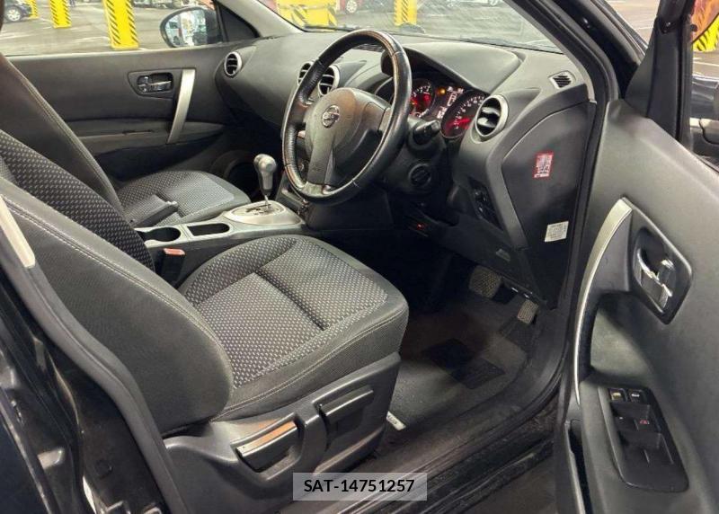 Nissan DUALIS 2012-07 8766121-4