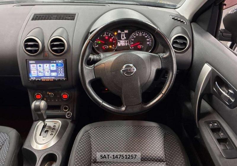 Nissan DUALIS 2012-07 8766121-5