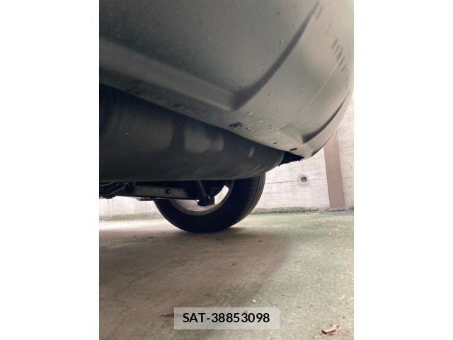 Nissan DUALIS 2010-02 8848771-11