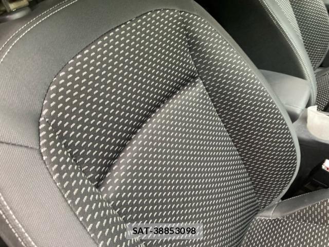 Nissan DUALIS 2010-02 8848771-16