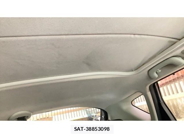 Nissan DUALIS 2010-02 8848771-25