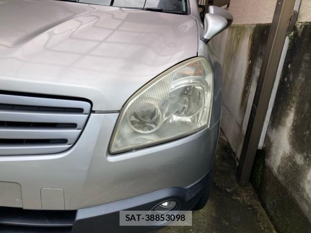 Nissan DUALIS 2010-02 8848771-3