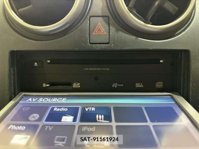 Nissan DUALIS 2009-07 8848770-17