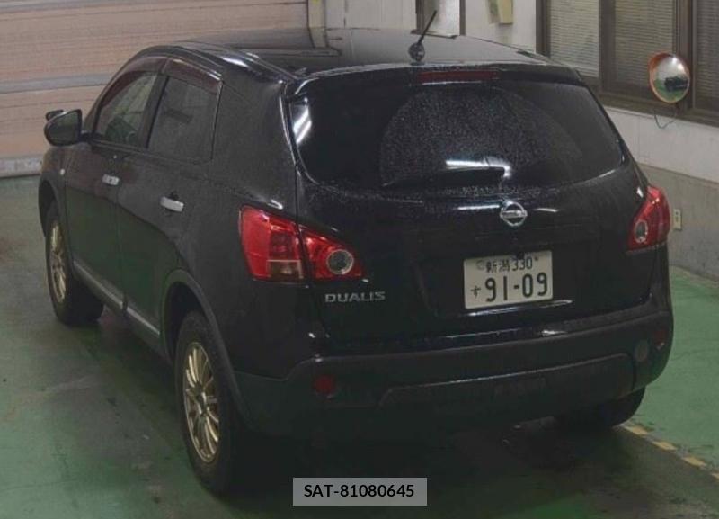 Nissan DUALIS 2012-03 8832468-1