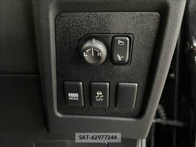 Nissan DUALIS 2010-09 8879544-17