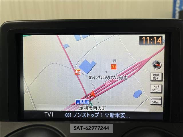 Nissan DUALIS 2010-09 8879544-23