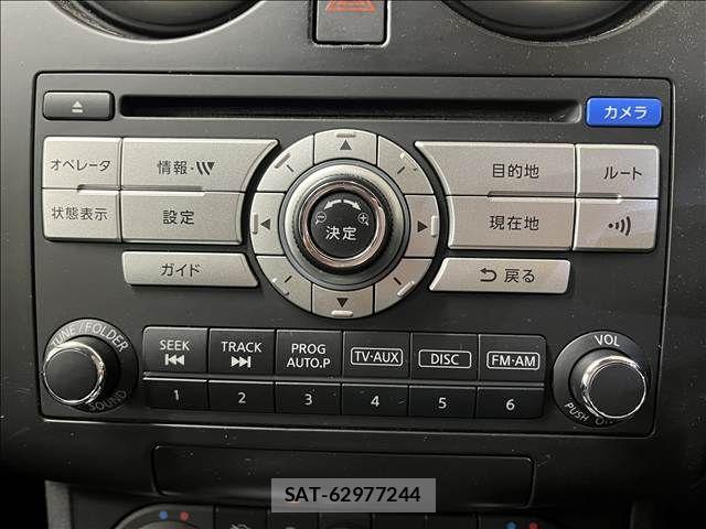 Nissan DUALIS 2010-09 8879544-24