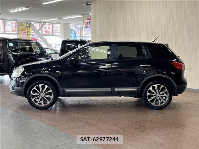 Nissan DUALIS 2010-09 8879544-3