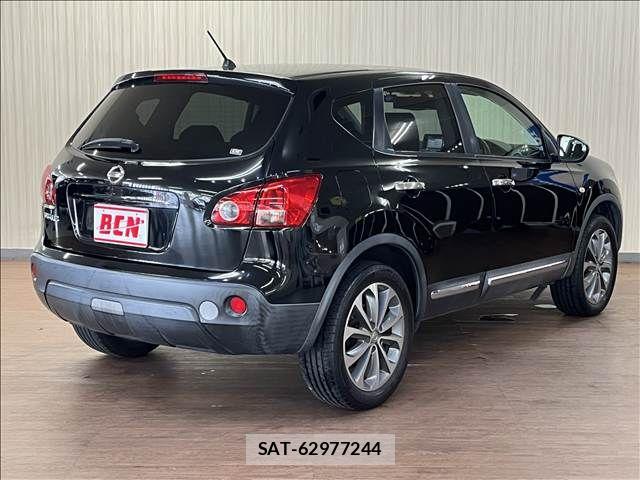 Nissan DUALIS 2010-09 8879544-4