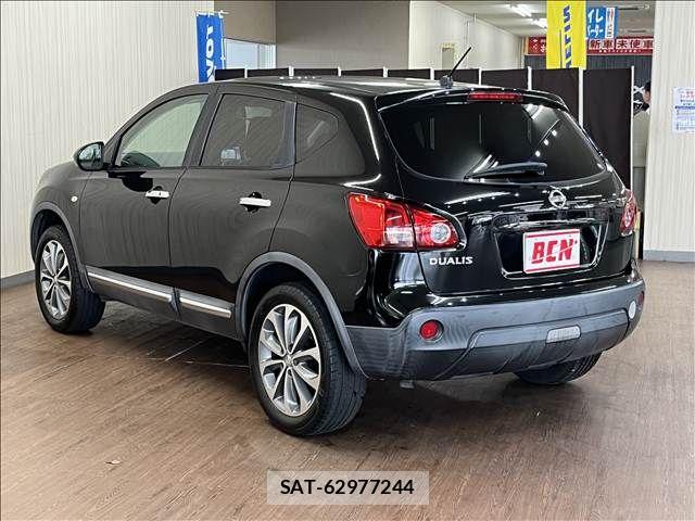 Nissan DUALIS 2010-09 8879544-6