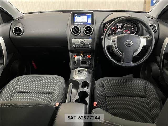 Nissan DUALIS 2010-09 8879544-8
