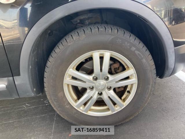 Nissan DUALIS 2011-06 6904458-10