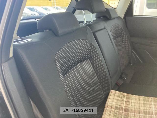 Nissan DUALIS 2011-06 6904458-14