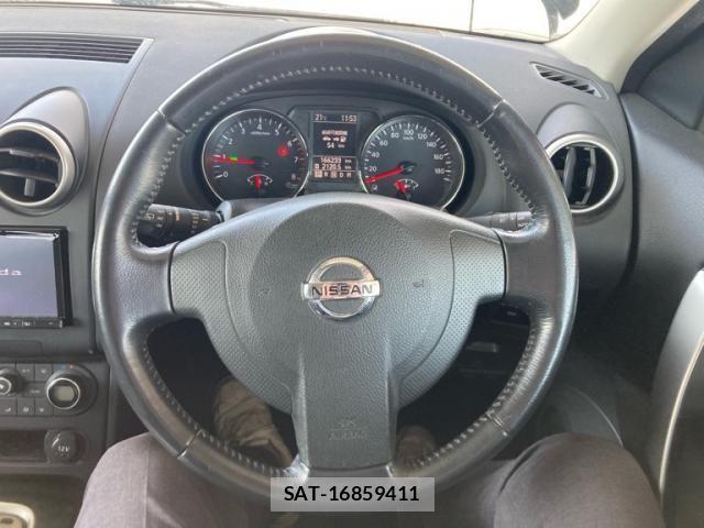 Nissan DUALIS 2011-06 6904458-16