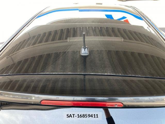 Nissan DUALIS 2011-06 6904458-6