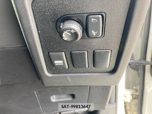 Nissan DUALIS 2012-12 7326799-12