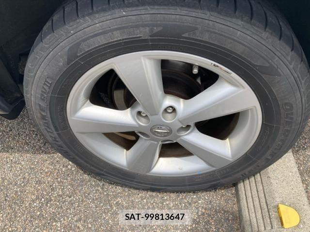 Nissan DUALIS 2012-12 7326799-5