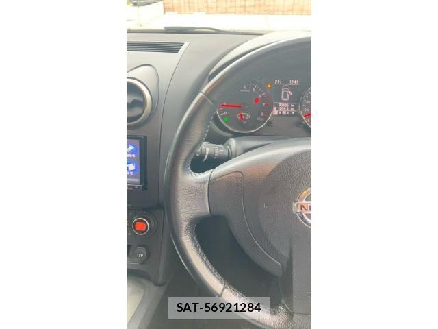 Nissan DUALIS 2013-08 7616288-11