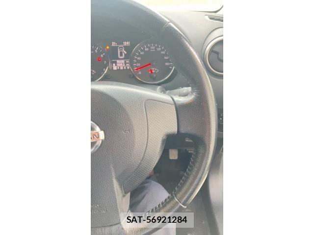 Nissan DUALIS 2013-08 7616288-12
