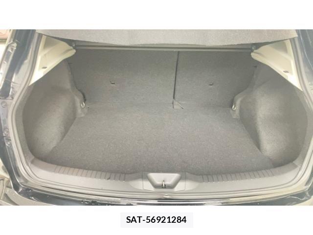 Nissan DUALIS 2013-08 7616288-22