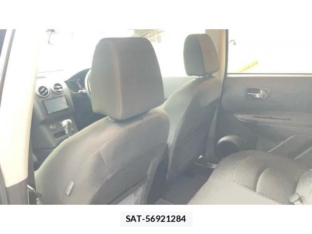 Nissan DUALIS 2013-08 7616288-23