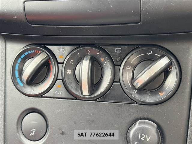 Nissan DUALIS 2009-01 8129877-3