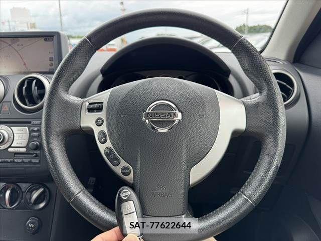 Nissan DUALIS 2009-01 8129877-6