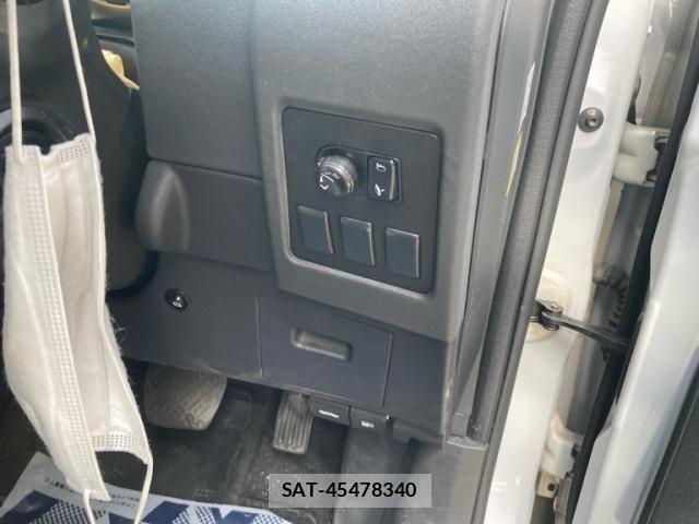 Nissan DUALIS 2007-08 8438083-13