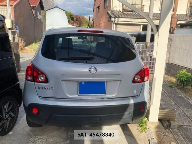 Nissan DUALIS 2007-08 8438083-2