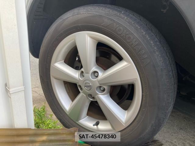 Nissan DUALIS 2007-08 8438083-4
